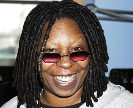 whoopi-goldberg-meets-johnny--lisa1-1239209420-view-1.jpg