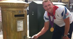 Alex Gregory paints Henley post box gold