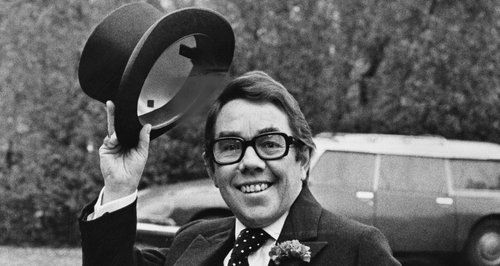 Ronnie Corbett
