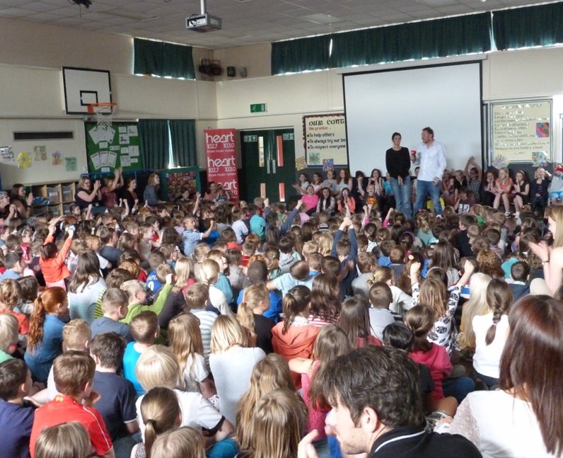 Pictures: Kev & Ros at Linchfield Community Primary School - Heart ...